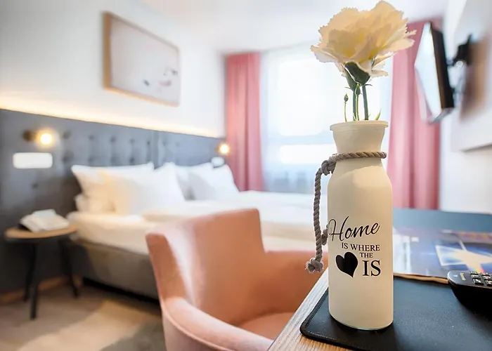 Home Hotel