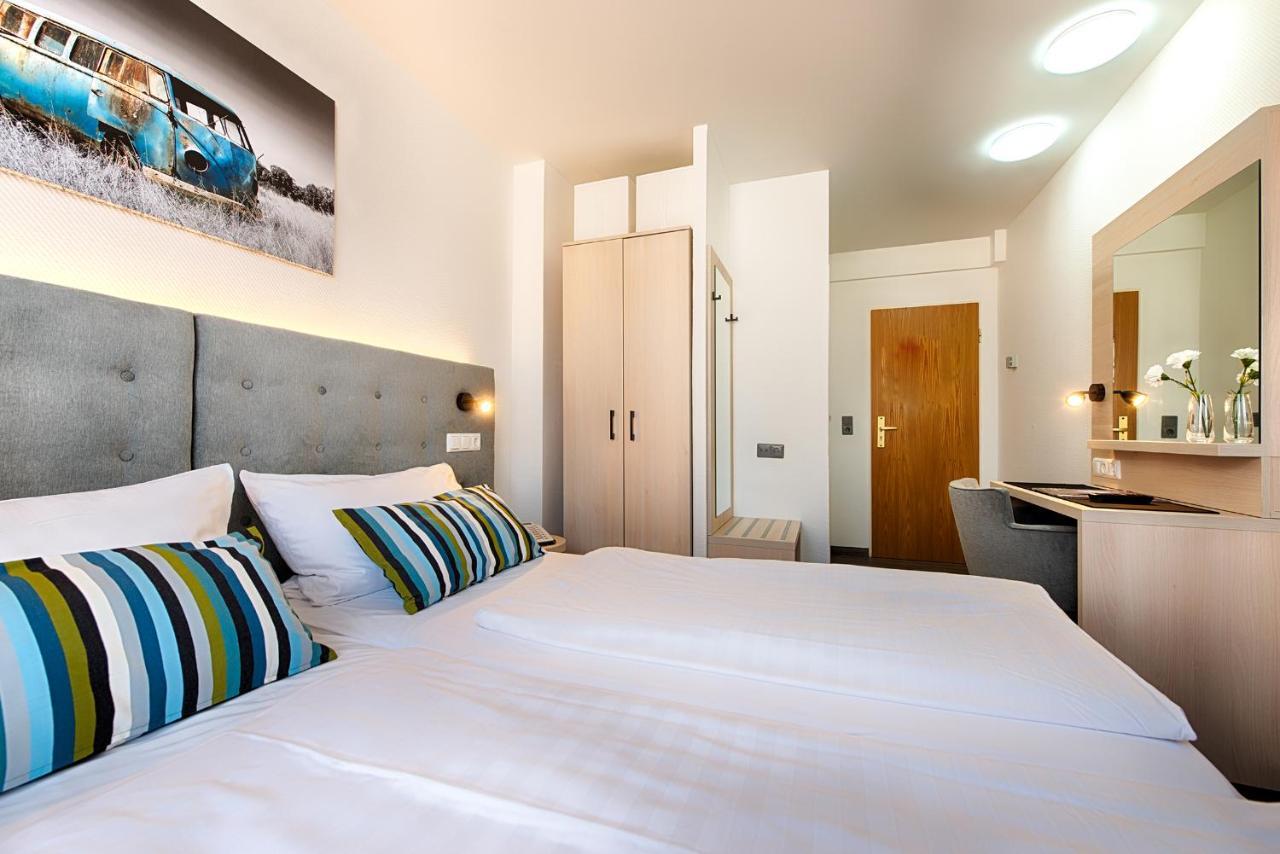 Hotel Home Hotel 3*