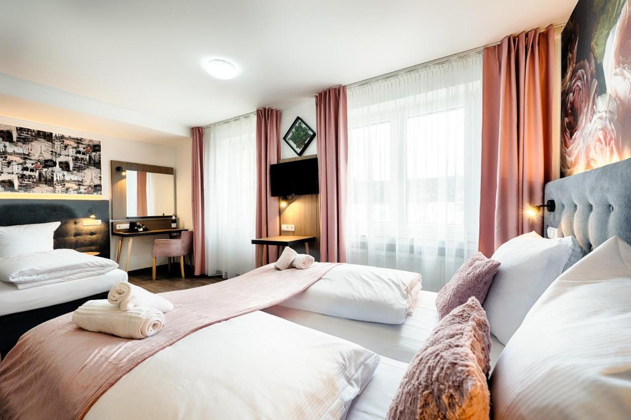 Hotel Home Hotel